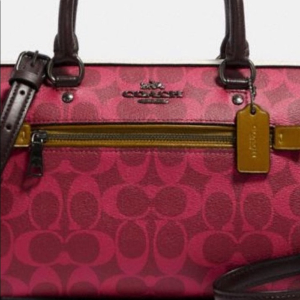 Coach NWT. Rowan colorblock Magenta  Authentic
